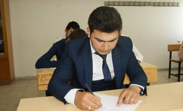 Öğrencilerden şehit annelerine duygulandıran mektup