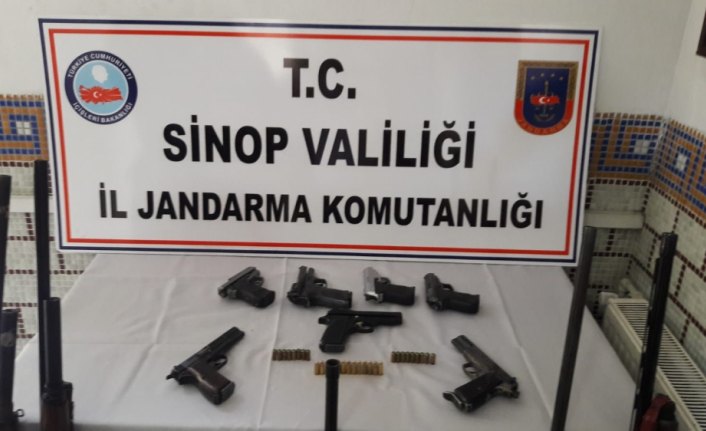 Sinop'ta ruhsatsız silah operasyonu: 6 gözaltı