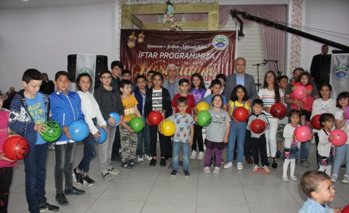Suluova Belediyesinden yetim, öksüz çocuklar ile engellilere iftar