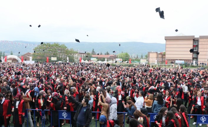 Tokat Gaziosmanpaşa Üniversitesinde mezuniyet heyecanı