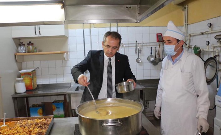 Tosya Kaymakamlığı yardım kampanyası düzenledi