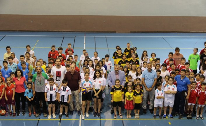 Bafra Belediyesi yaz spor okulları açılış töreni
