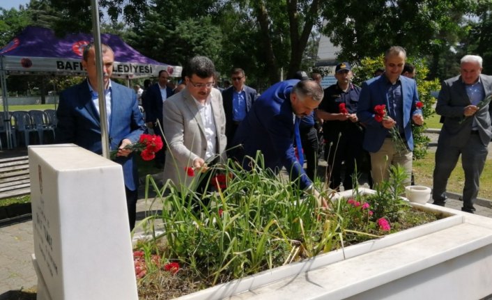 Bafra'da şehitler arife günü anıldı