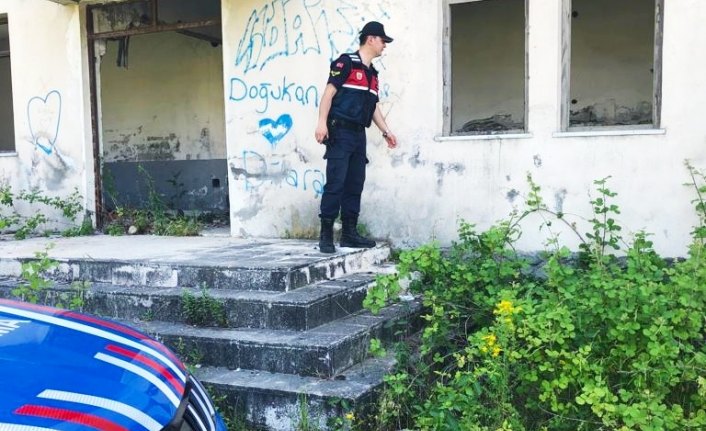 Bartın'da aranan kişilere yönelik operasyon