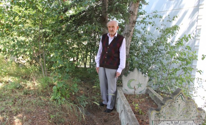 Bayram Efendi'nin mezarının yapılması talebi