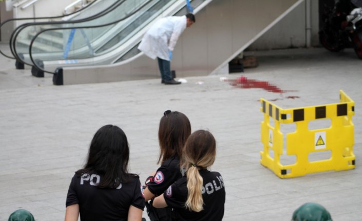 Düzce'de boğazından bıçaklanan kişi öldü