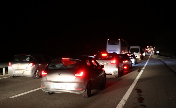 Gerede-Karadeniz bağlantı yolunda bayram trafiği