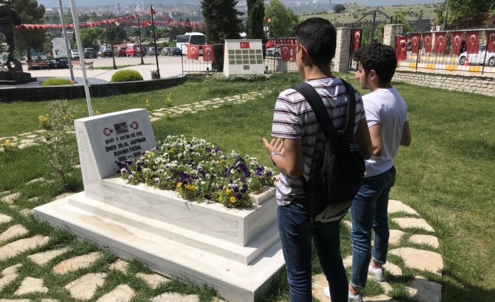 Karabük'te bayram öncesi şehitlik ziyareti