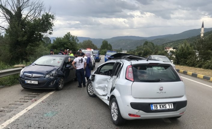 Karabük'te zincirleme trafik kazası: 4 yaralı
