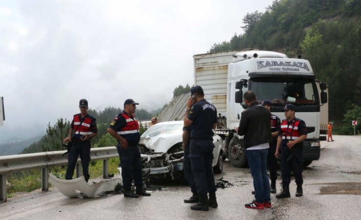 Mudurnu'da trafik kazası: 1 yaralı