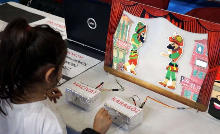 Öğrenciler hayallerini 