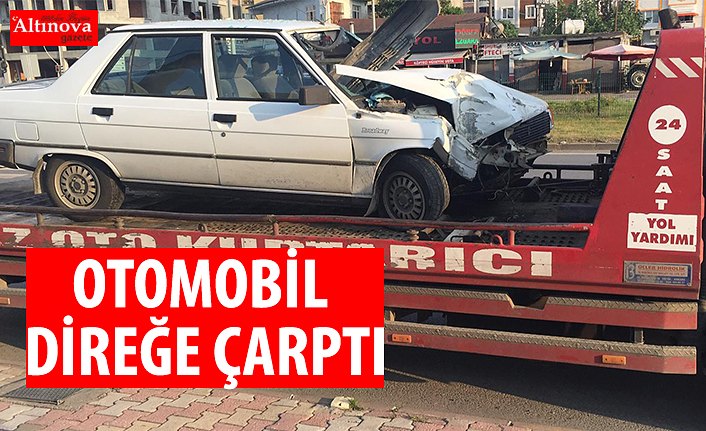 Otomobil direğe çarptı: 1 yaralı