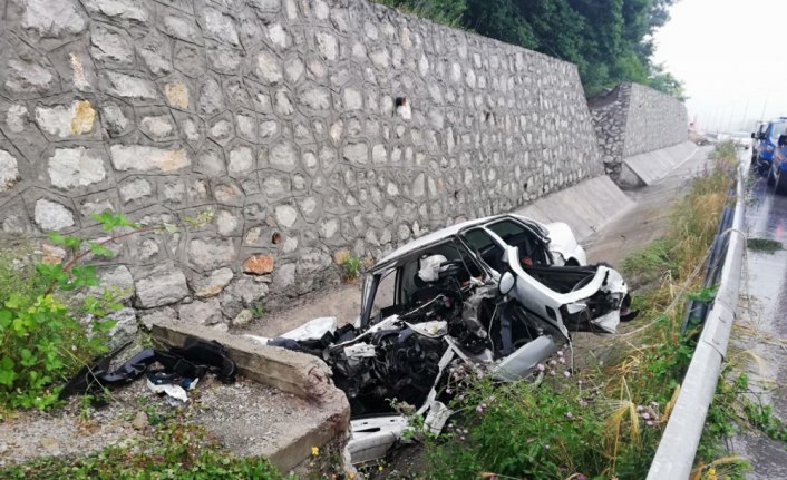 Samsun'da otomobil devrildi: 1 ölü