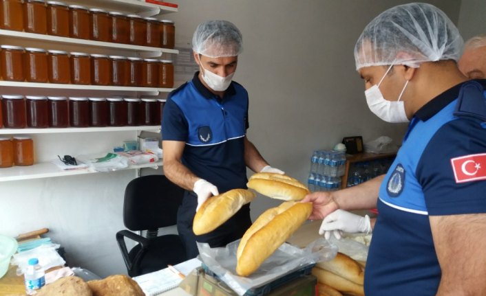 Zabıta ekipleri ekmek gramaj denetimi yaptı