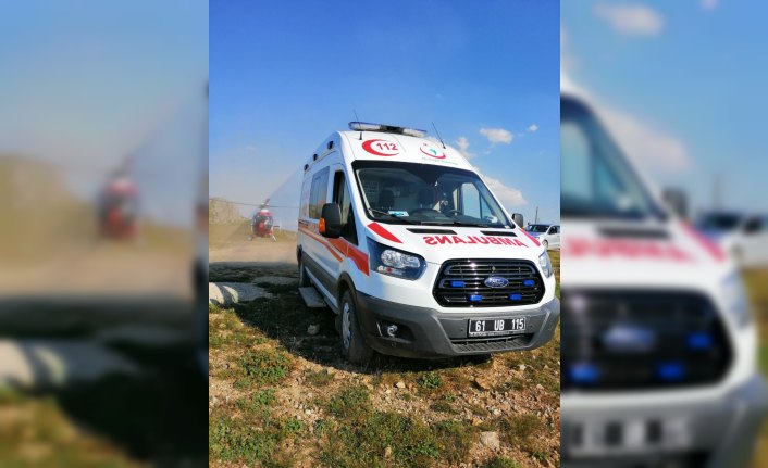 Ambulans helikopter akıma kapılan işçi için havalandı