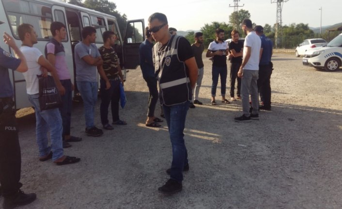 Bartın'da 4 düzensiz göçmen yakalandı