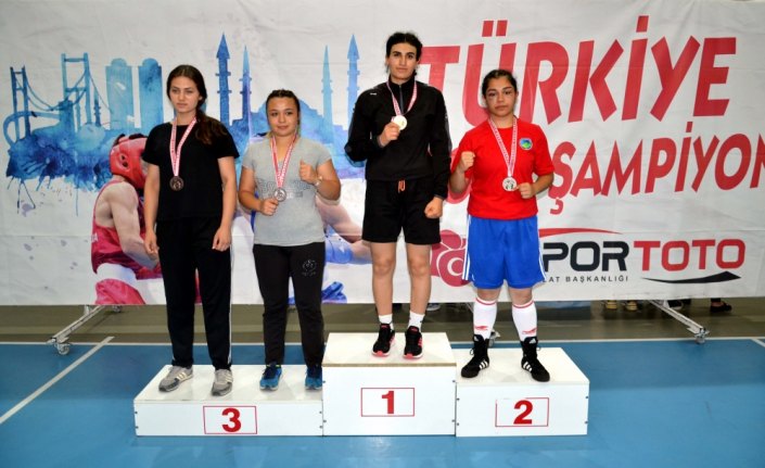 Boks: Üst Minik ve Genç Kızlar Türkiye Şampiyonası
