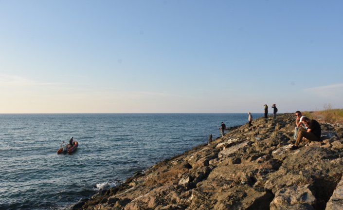 Denizde boğulma tehlikesi ihbarı ekipleri harekete geçirdi