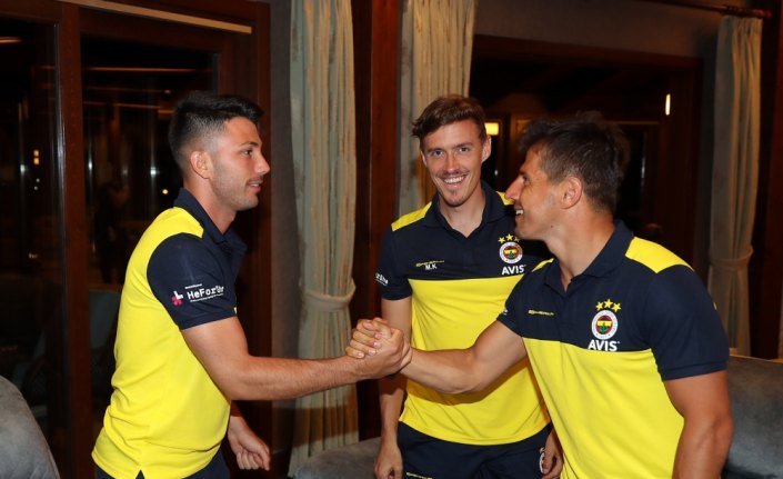 Fenerbahçe'de Emre Belözoğlu kampa katıldı