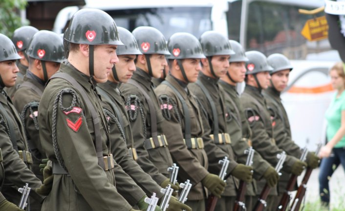Kıbrıs gazisi son yolculuğa uğurlandı