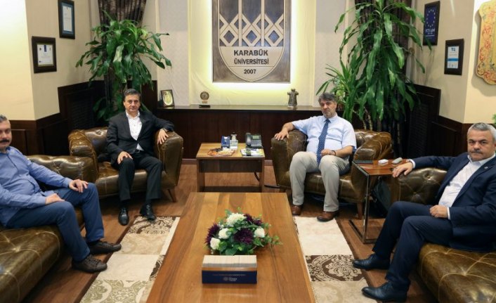 Rektör Polat’a ziyaret