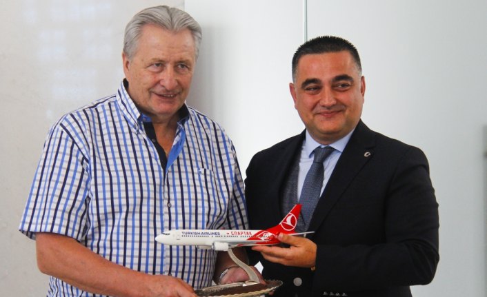 Rus hokey kulübü Spartak Moskova'ya THY desteği