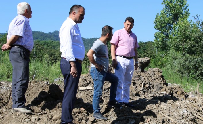 Salıpazarı Belediye Başkanı Akgül'den köprü inşaatında inceleme