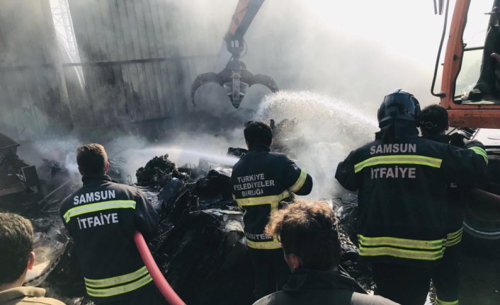 Samsun'da hurdalıkta çıkan yangın söndürüldü