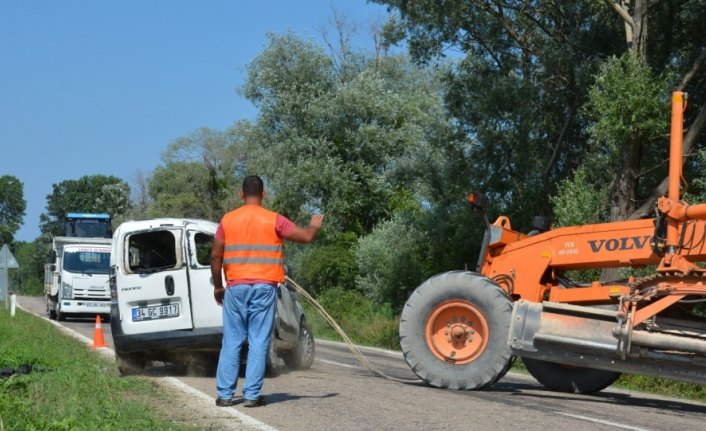 Sinop’ta hafif ticari araç ile otomobil çarpıştı: 8 yaralı