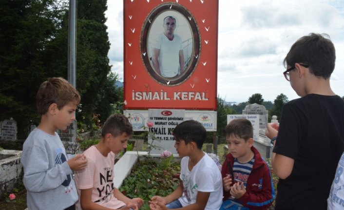 TÜGVA'dan 15 Temmuz şehidi Kefal'in mezarına ziyaret