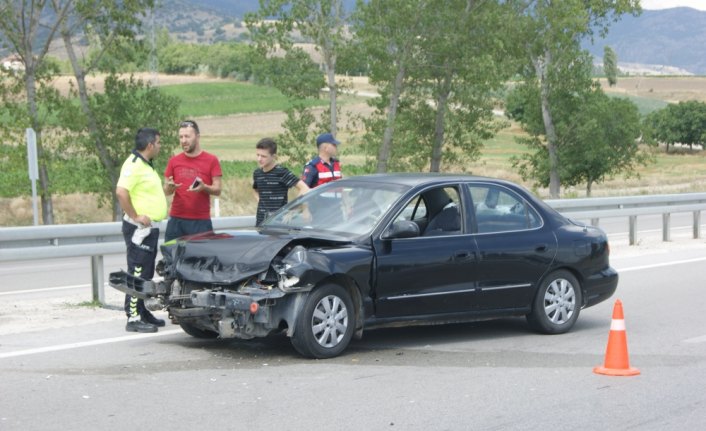 Amasya'da trafik kazası: 3 yaralı