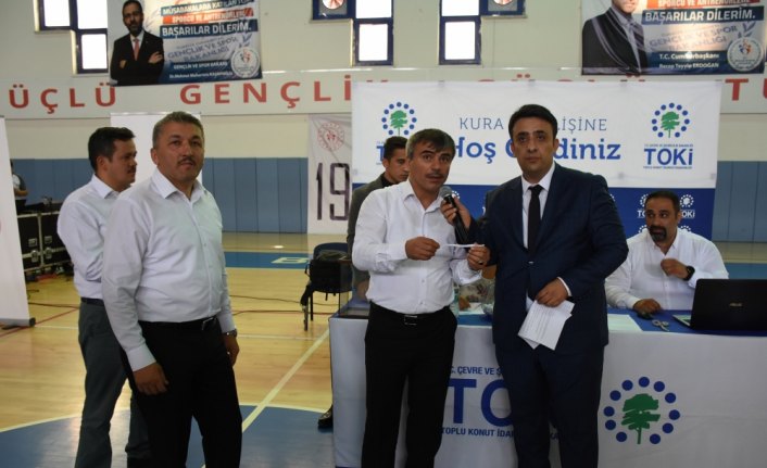 Bartın'da TOKİ konutlarının hak sahipleri belirlendi