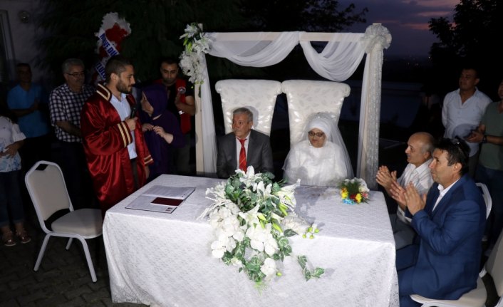 Huzurevinde başlayan aşk düğünle taçlandı