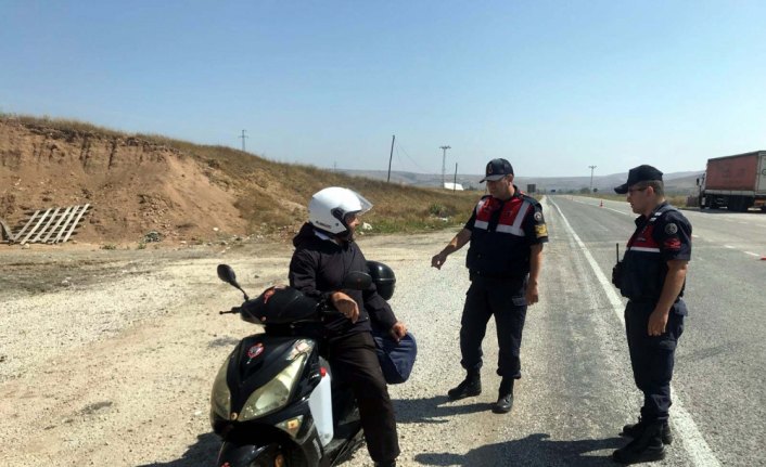 Jandarmadan motosikletlere yönelik uygulama