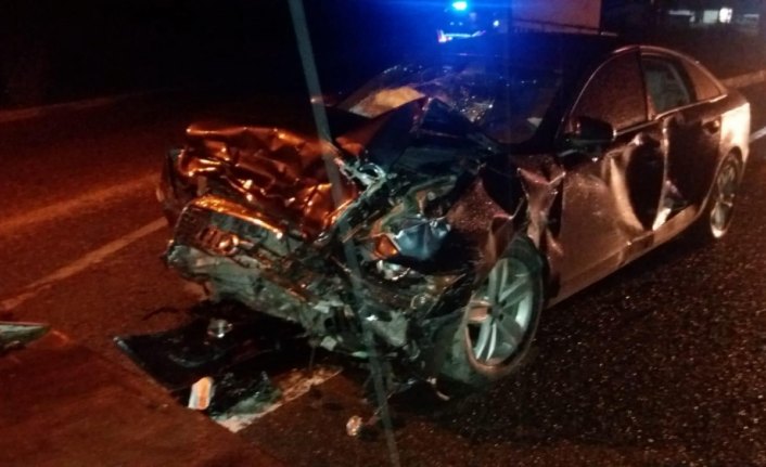 Kastamonu'da iki otomobil çarpıştı: 4 yaralı