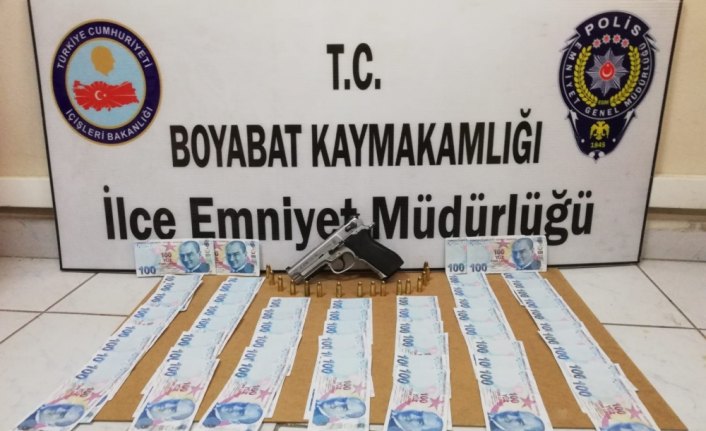 Sinop'ta sahte para operasyonu