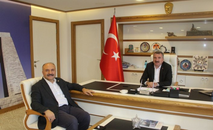 Usta'dan Özdemir'e ziyaret