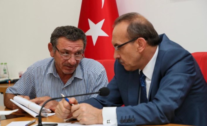 Vali Yavuz, vatandaşlarla buluşuyor