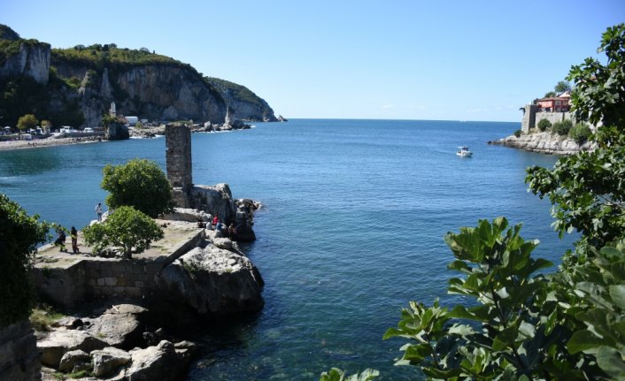 Amasra'ya 8 ayda 1 milyonu aşkın ziyaretçi