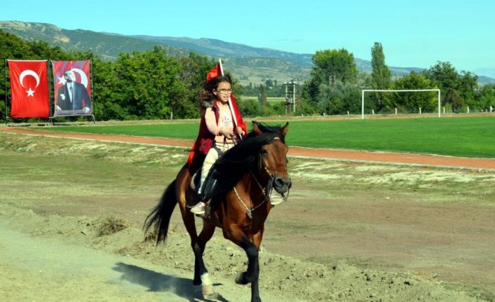 Amasya'da rahvan at yarışları yapıldı