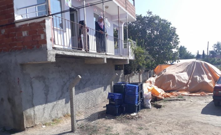 Balkondan düşen kişi öldü