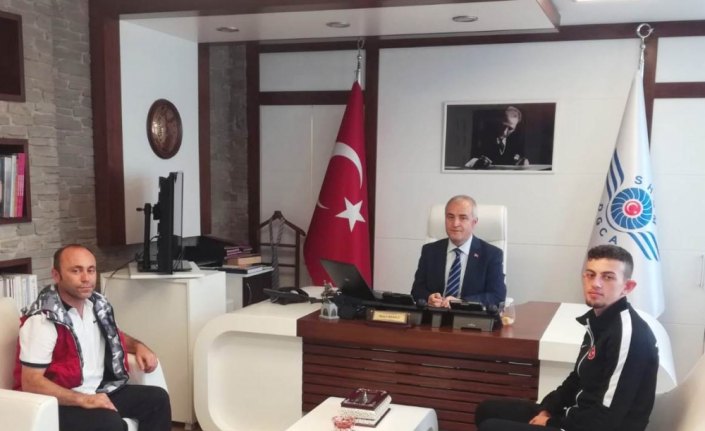 Başarılı tekvandocudan Genel Müdür Kesici'ye ziyaret