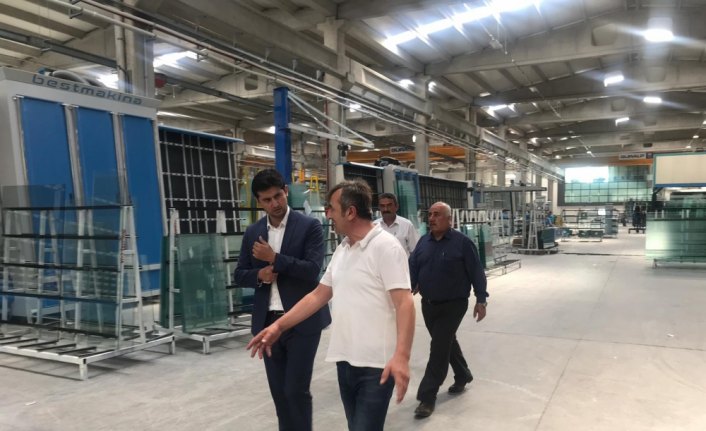 Kaymakam Şenay'dan fabrika ziyareti