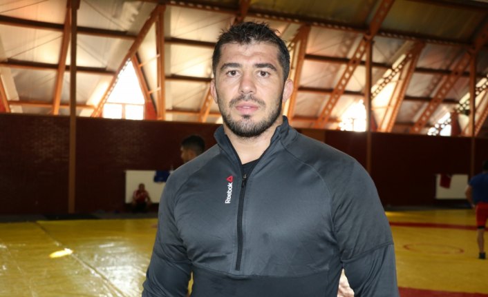 Milli güreşçiler Dünya Şampiyonası'na odaklandı