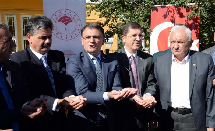 Tokat'ta çiftçilere sertifikalı tohum dağıtıldı