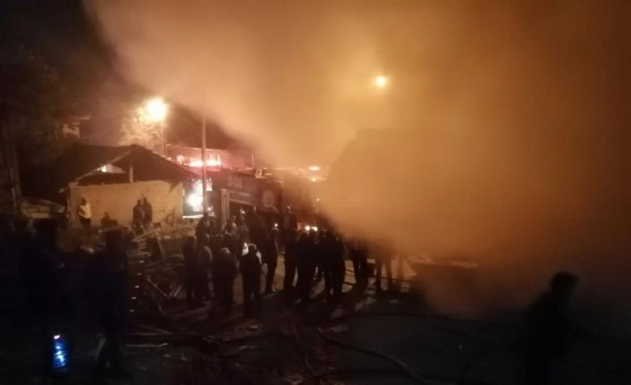 5 ton Taşköprü sarımsağı yandı