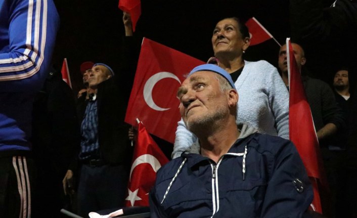 Bolu'da partiler ve STK temsilcilerinden harekata destek yürüyüşü