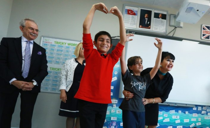 Hayatını adadığı baleyi gelecek nesillere aktarıyor