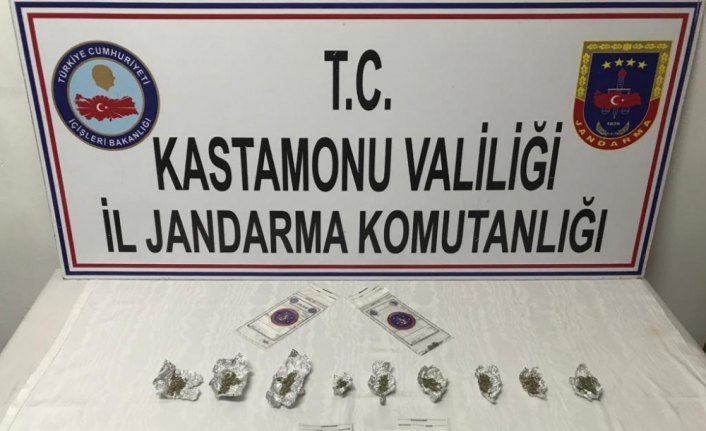 Kastamonu'da uyuşturucu operasyonunda gözaltına alınan 3 şüpheli tutuklandı