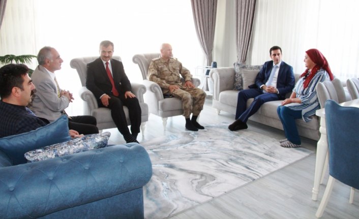 Kaymakam Altuntaş'tan şehit ailelerine ziyaret